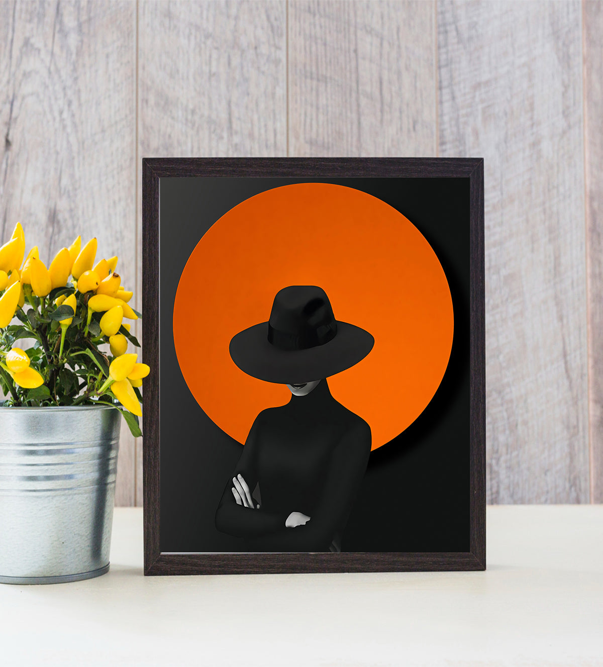 •	Striking abstract Painting with a powerful female figure - Aartaa decor