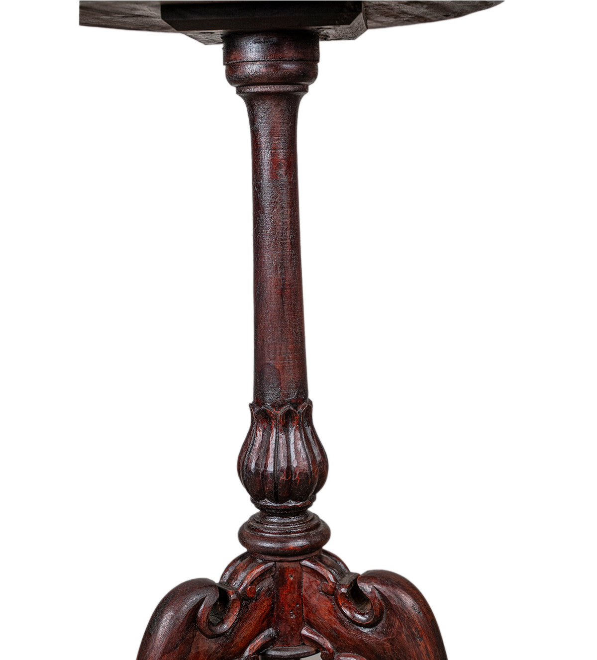 Close-up of vintage hand-carved pedestal table leg in mahogany finish – Aartaa Decor