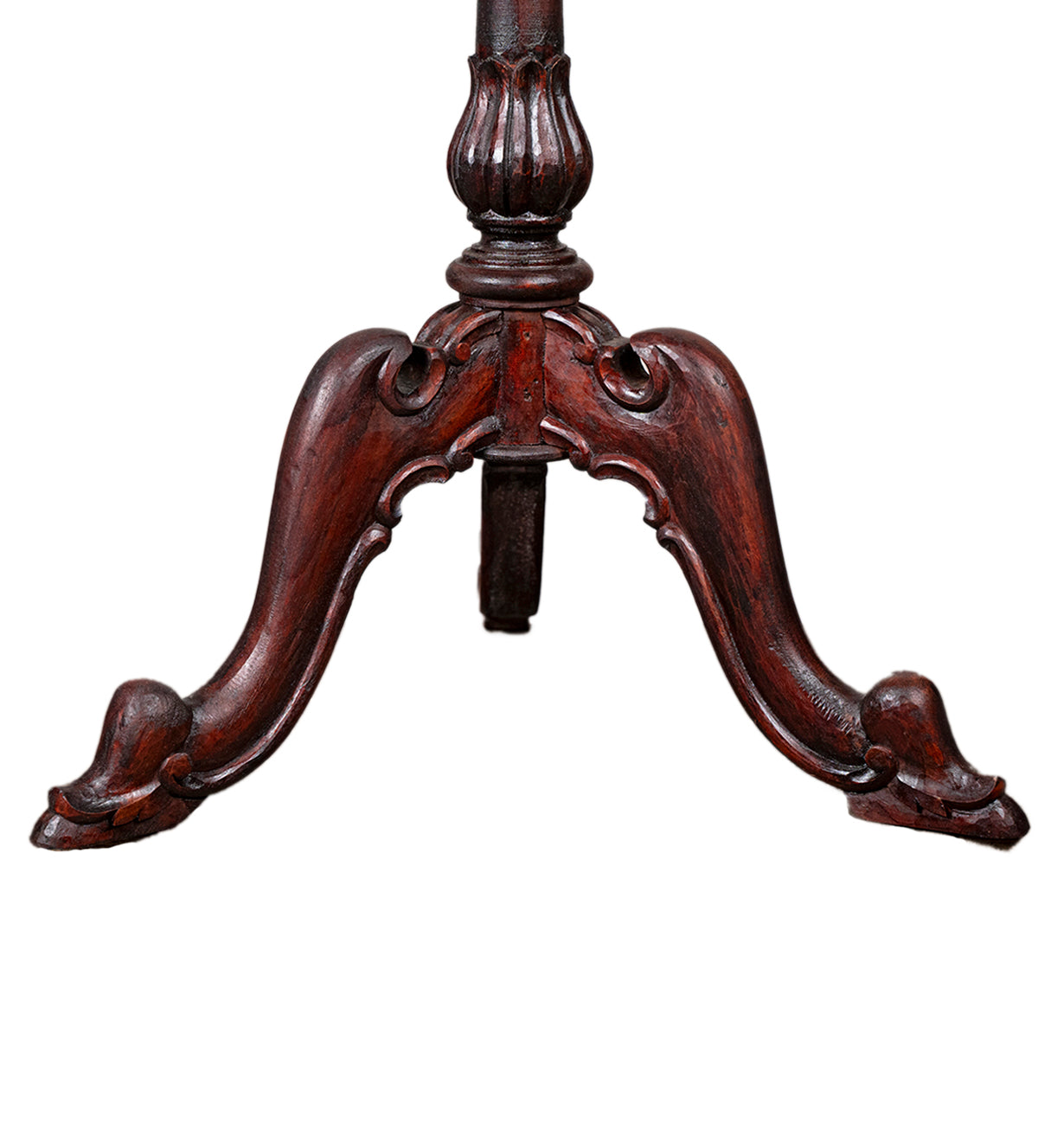 Bottom angle of handcrafted wooden accent table – Aartaa Decor