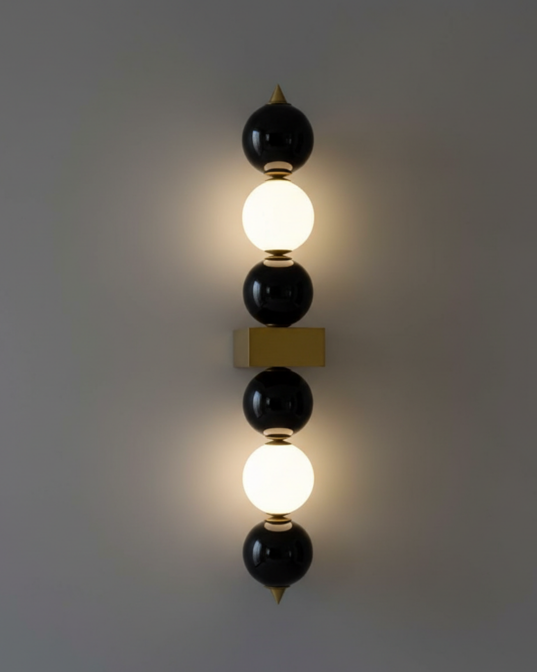 Aurora Noir Globe Wall Light