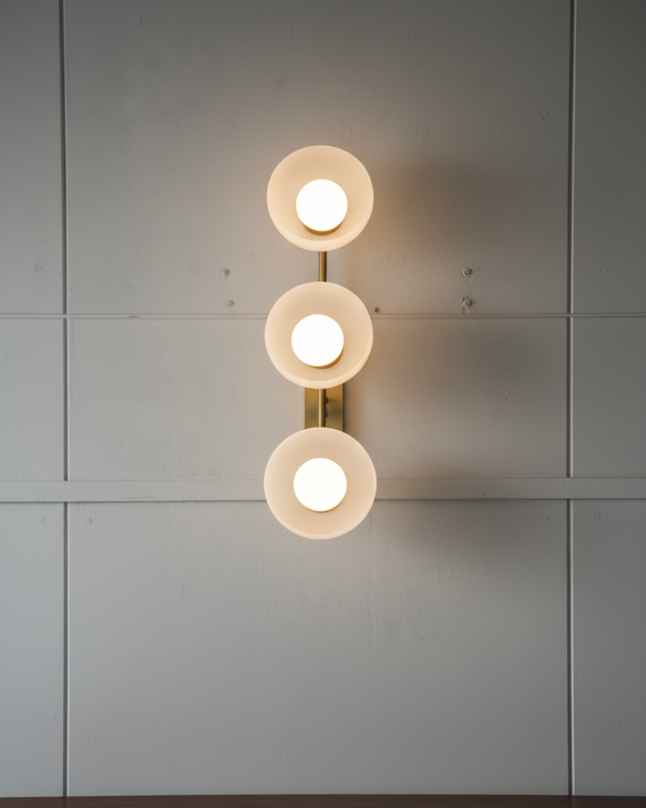 Lumos Trio Wall Light
