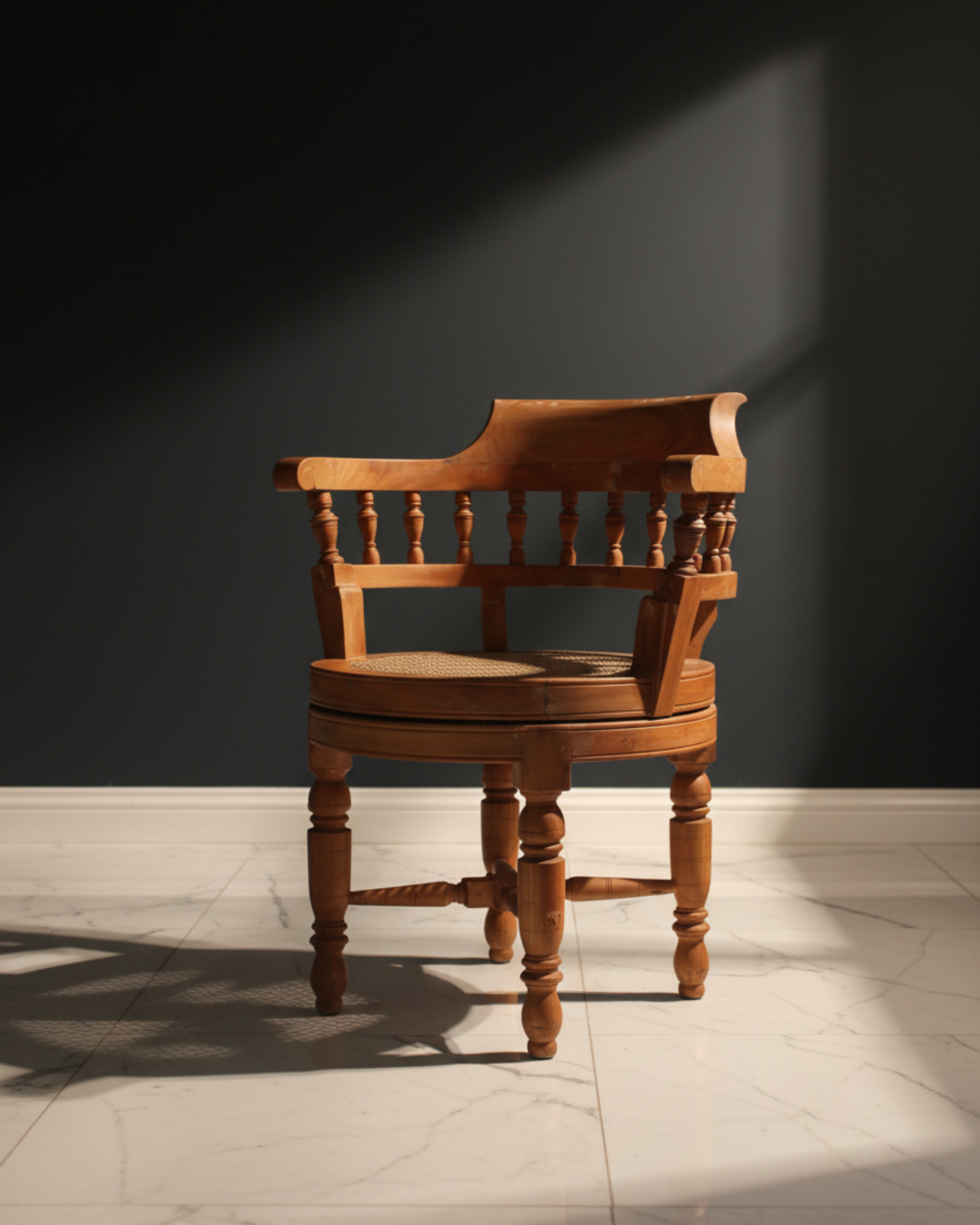 Vaidika Heritage 360° Swivel Chair